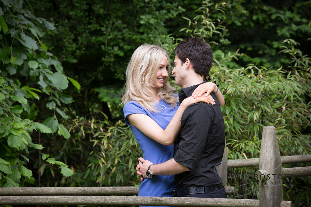 Le manoir engagement shoot couple embrace