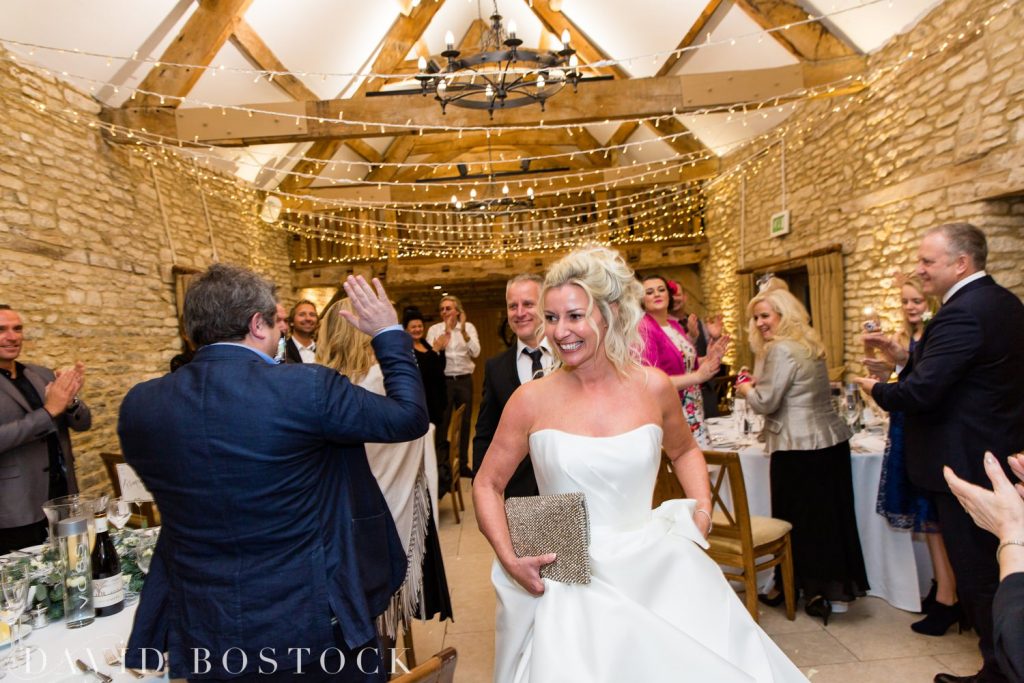 couple entering meal 