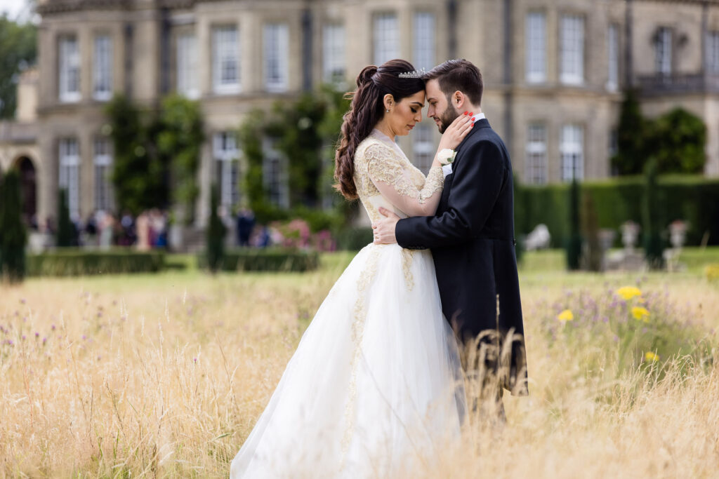 Hedsor House wedding romantic couple